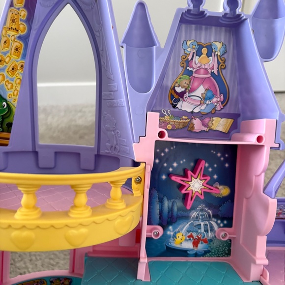 FREE SHIP Little People Disney Princess Castle Vintage - Picture 4 of 13